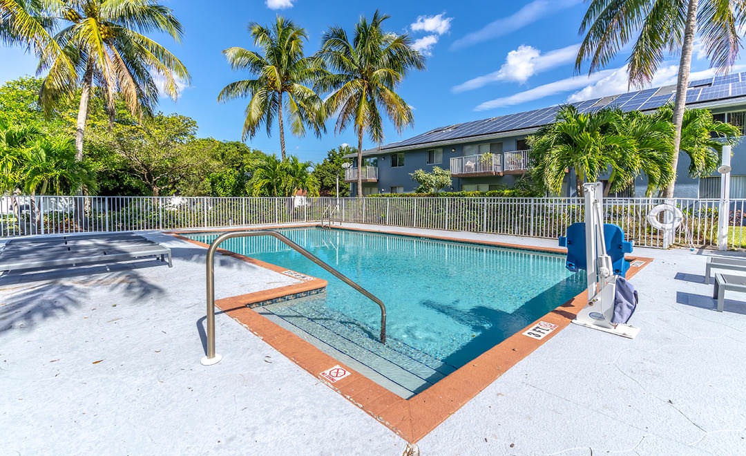 Praxis at Deerfield Beach is a pet-friendly apartment community in ...